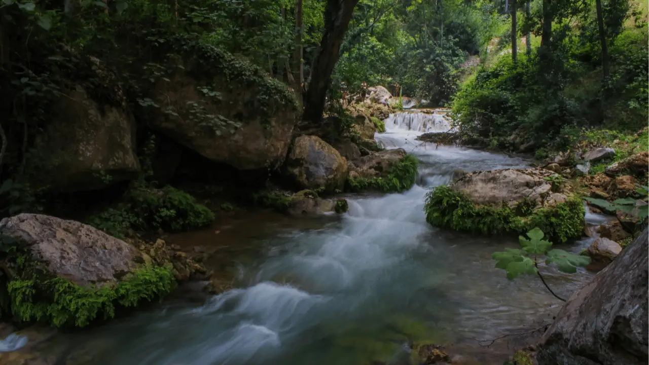 river dream meaning